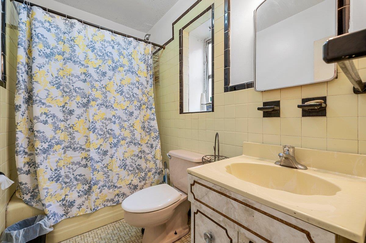 1114 Banner Avenue, Brooklyn, NY 11235