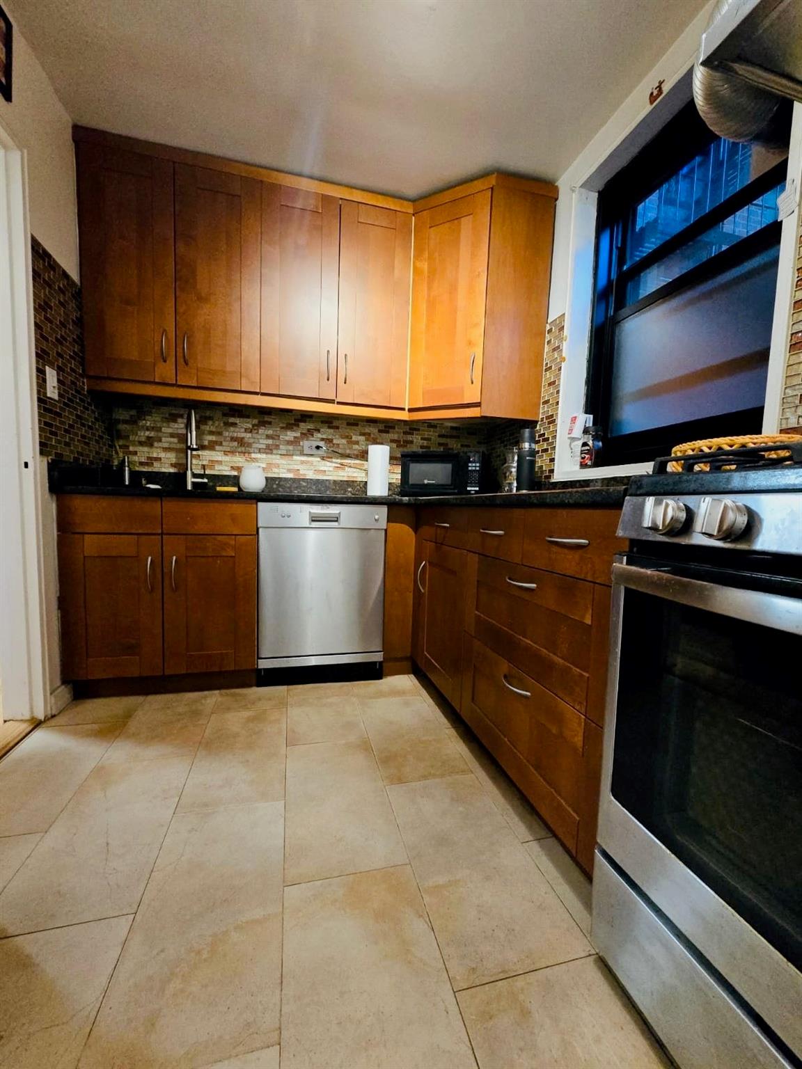 139-15 83rd Avenue # 209, Briarwood, NY 11435