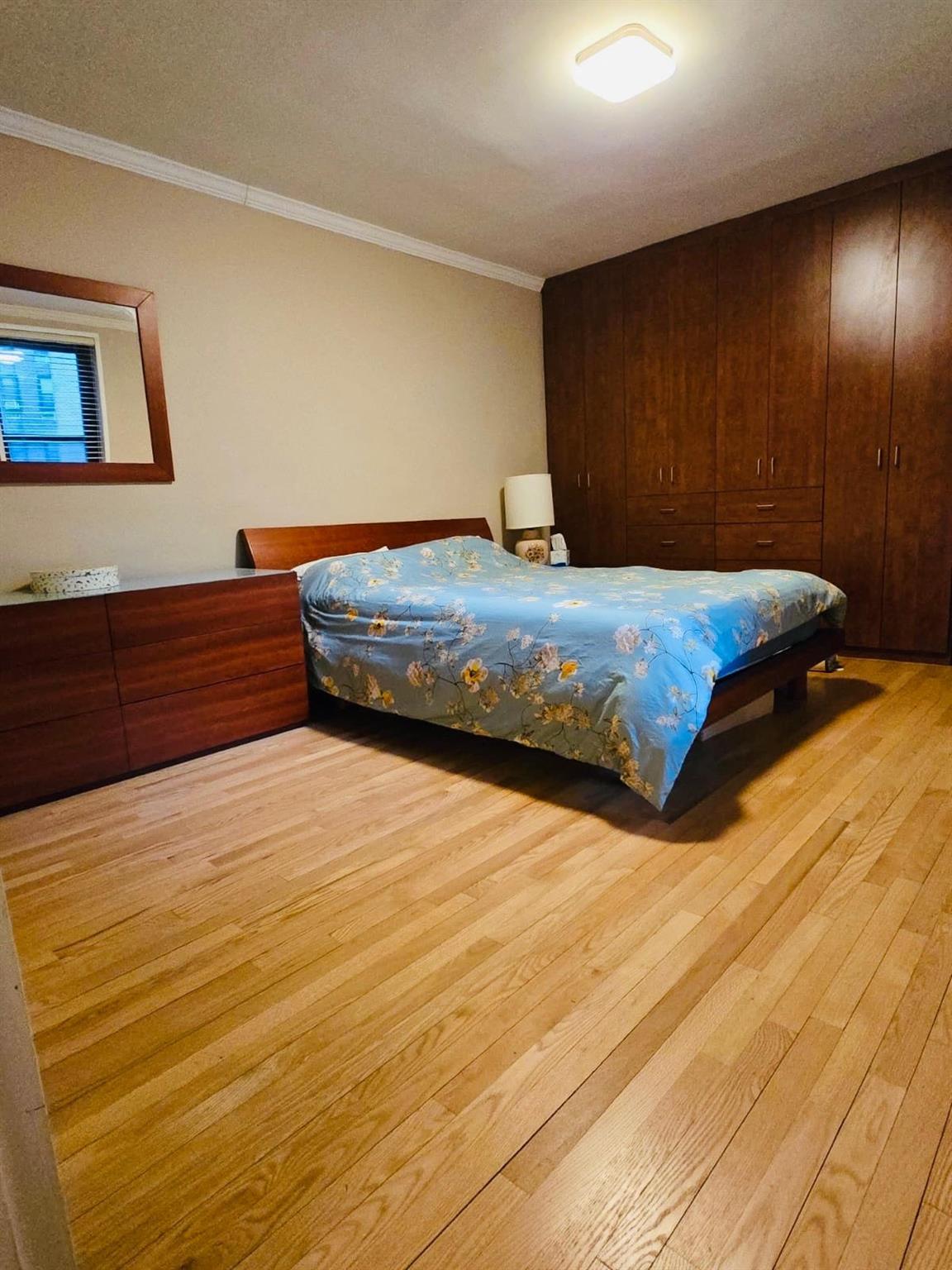 139-15 83rd Avenue # 209, Briarwood, NY 11435