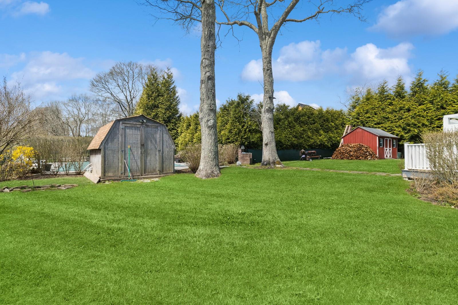 174 Norris Ln, Bridgehampton, NY 11932