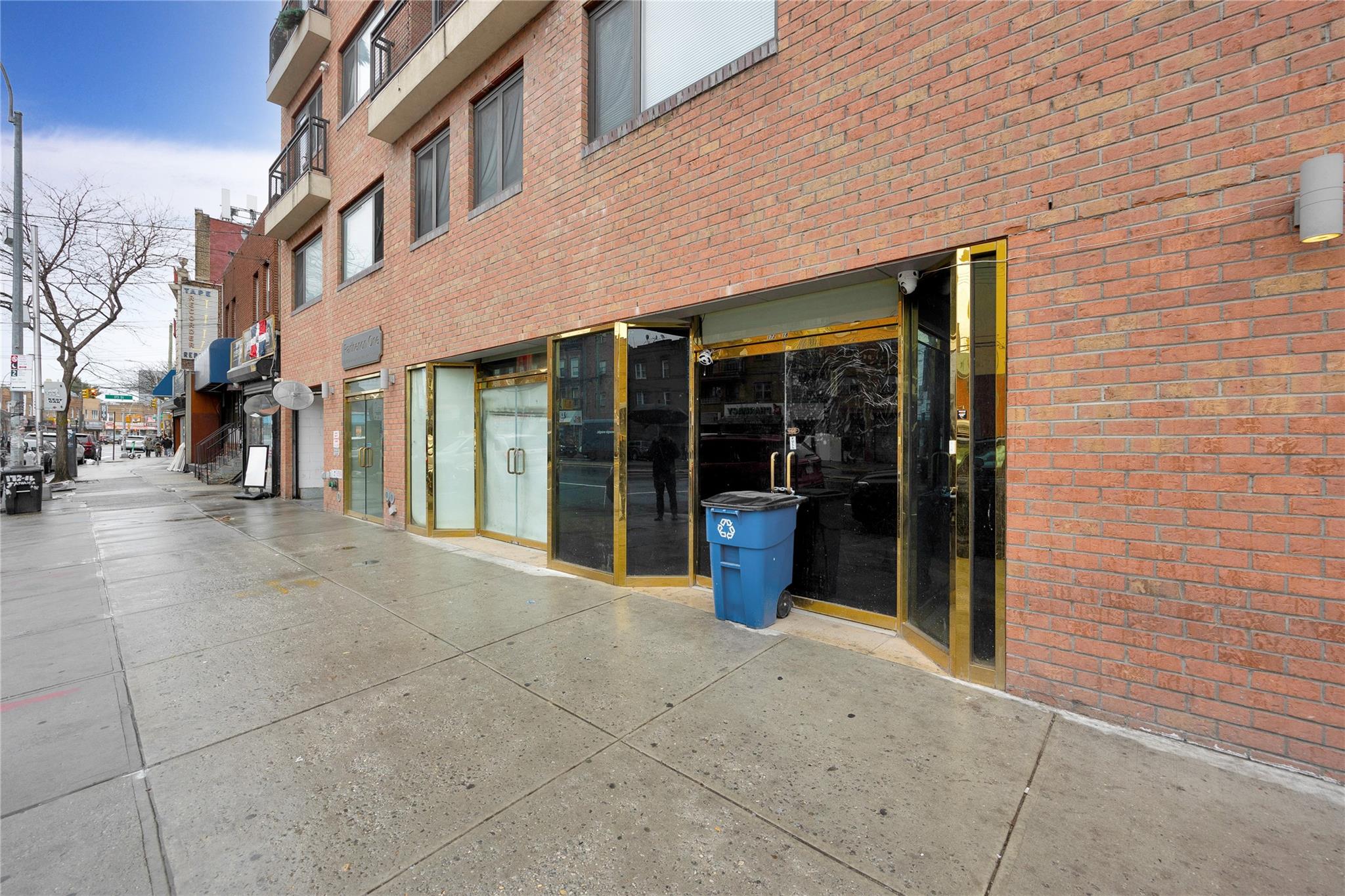 172-18 Jamaica Avenue, Jamaica, NY 11432
