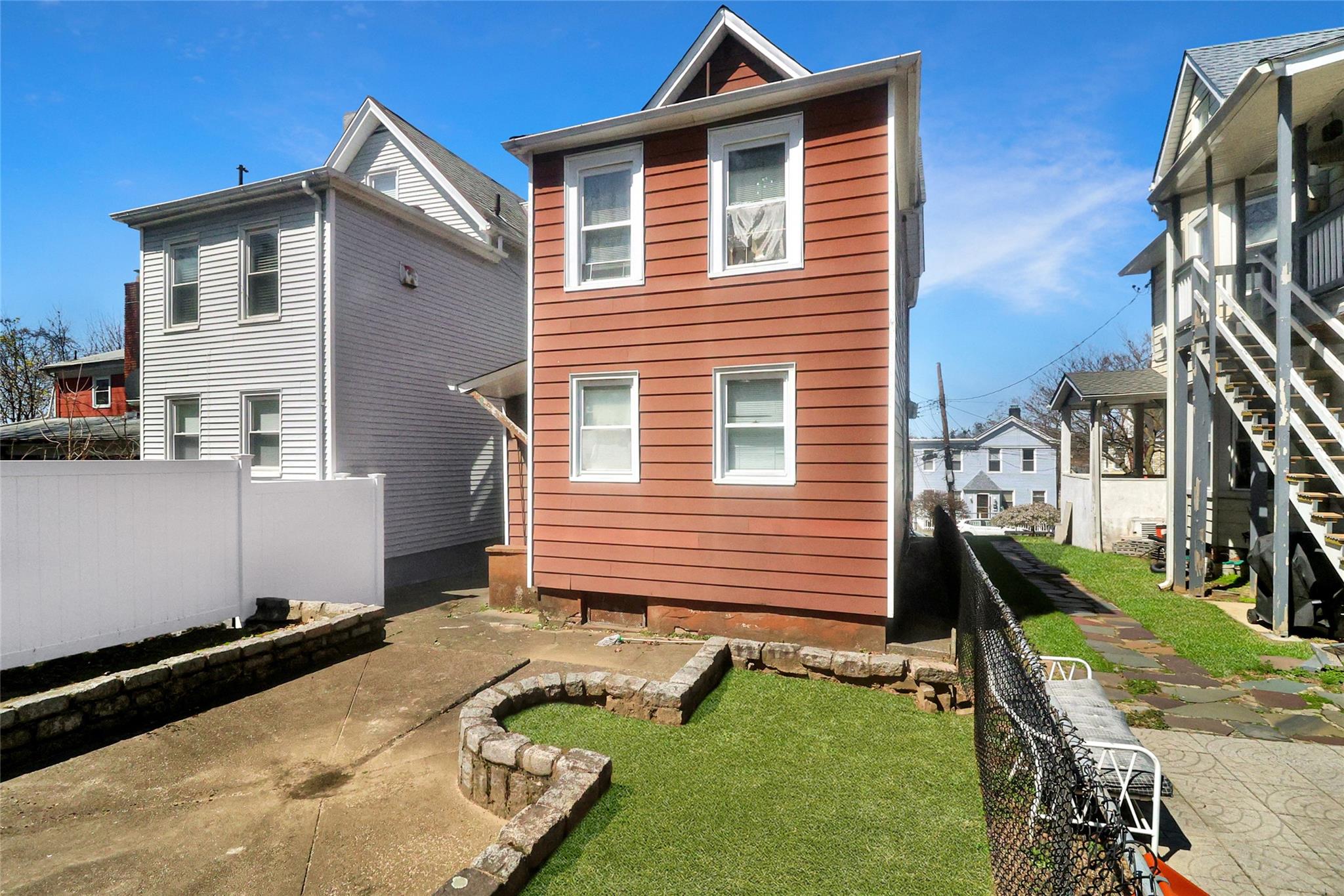 19 N Terrace Avenue, Mount Vernon, NY 10550