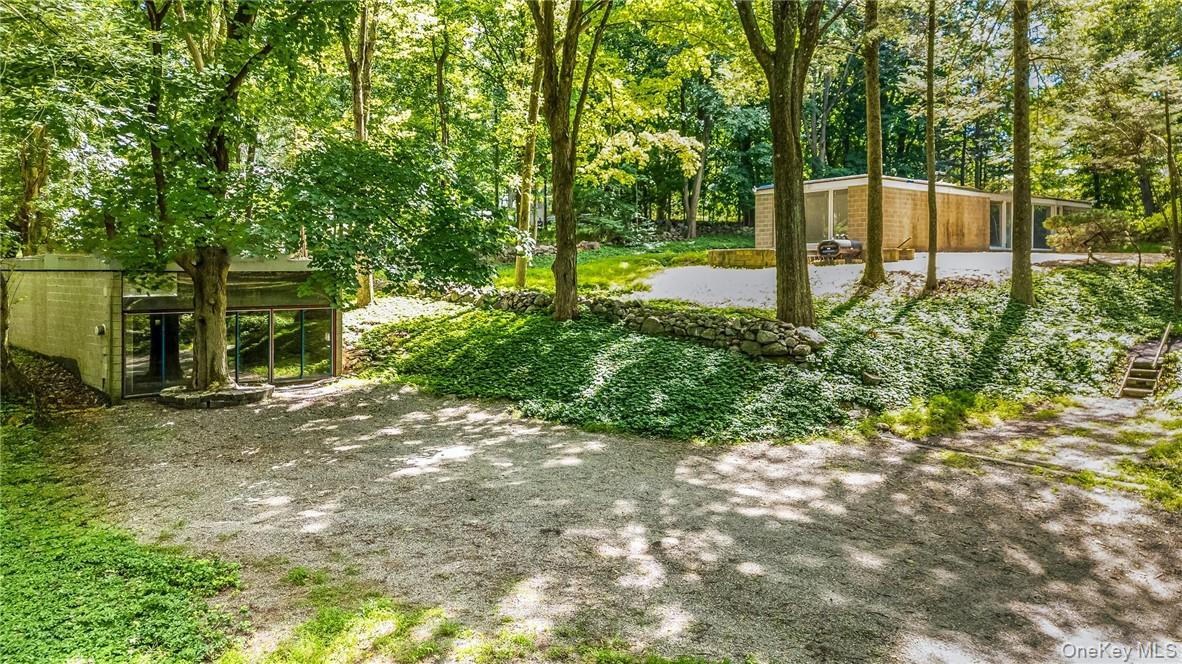 319 Pound Ridge Road, Bedford, NY 10506