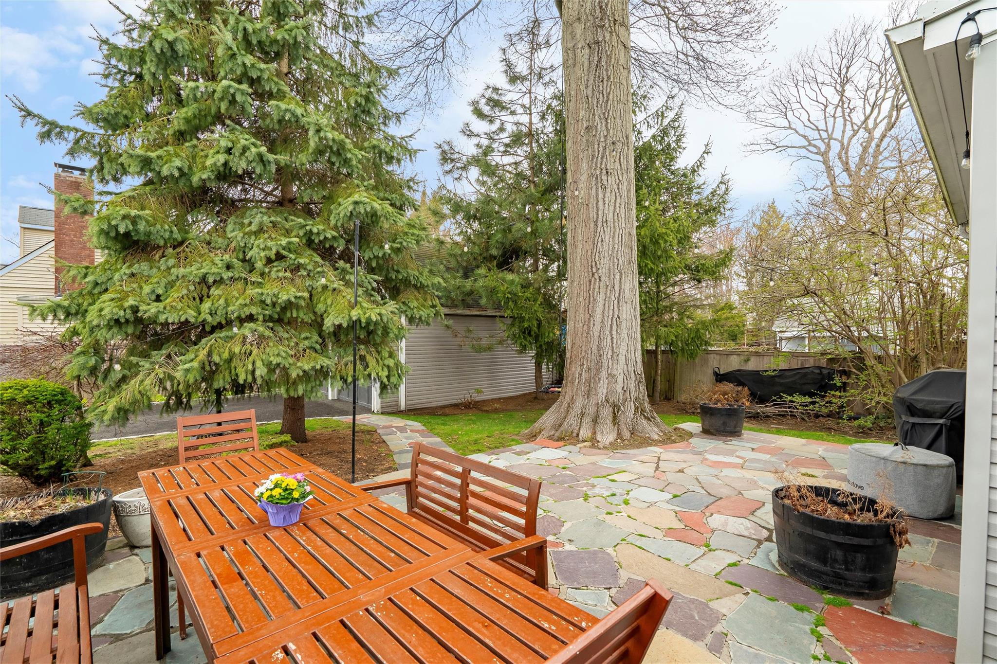 38 Poe Street, Hartsdale, NY 10530