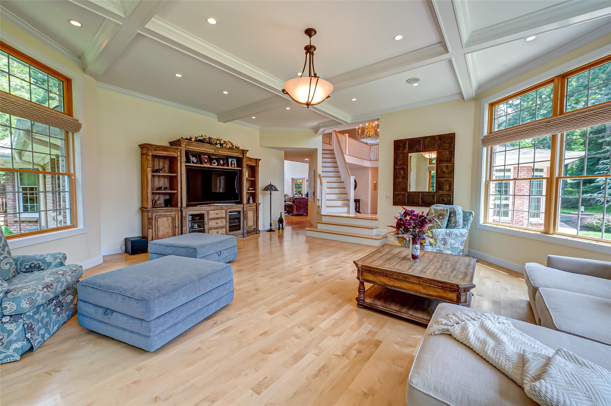 14 Eagle Landing, Mount Sinai, NY 11766