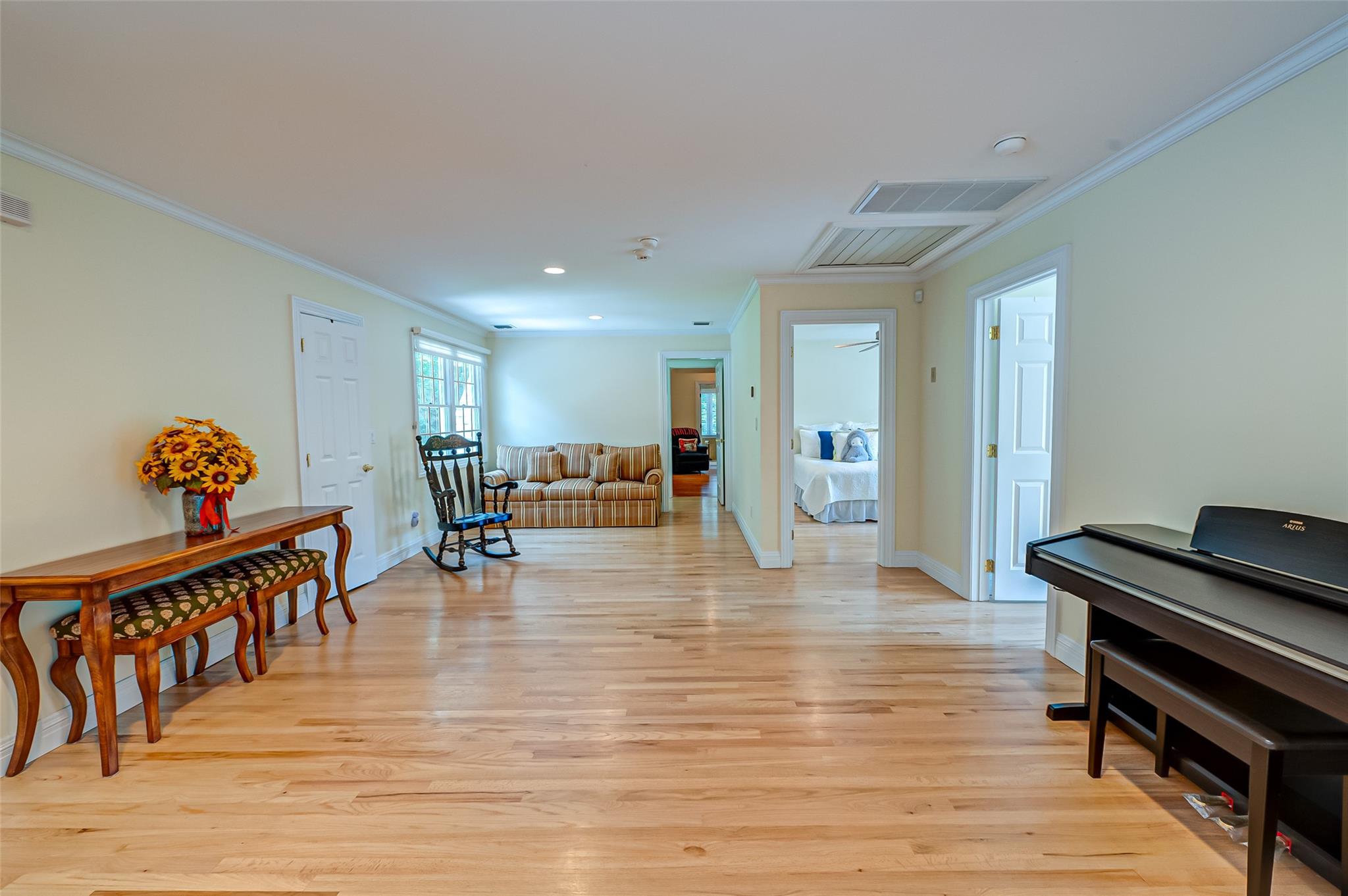 14 Eagle Landing, Mount Sinai, NY 11766