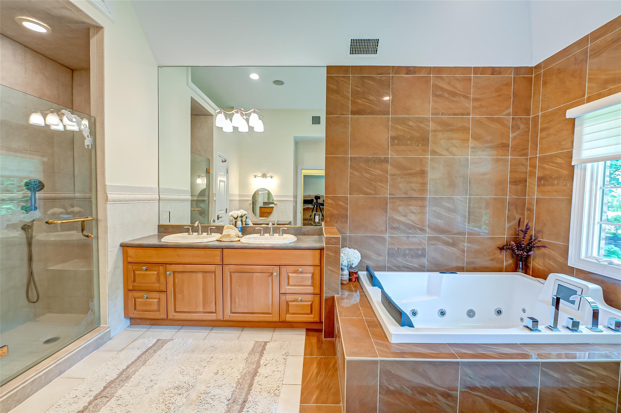 14 Eagle Landing, Mount Sinai, NY 11766