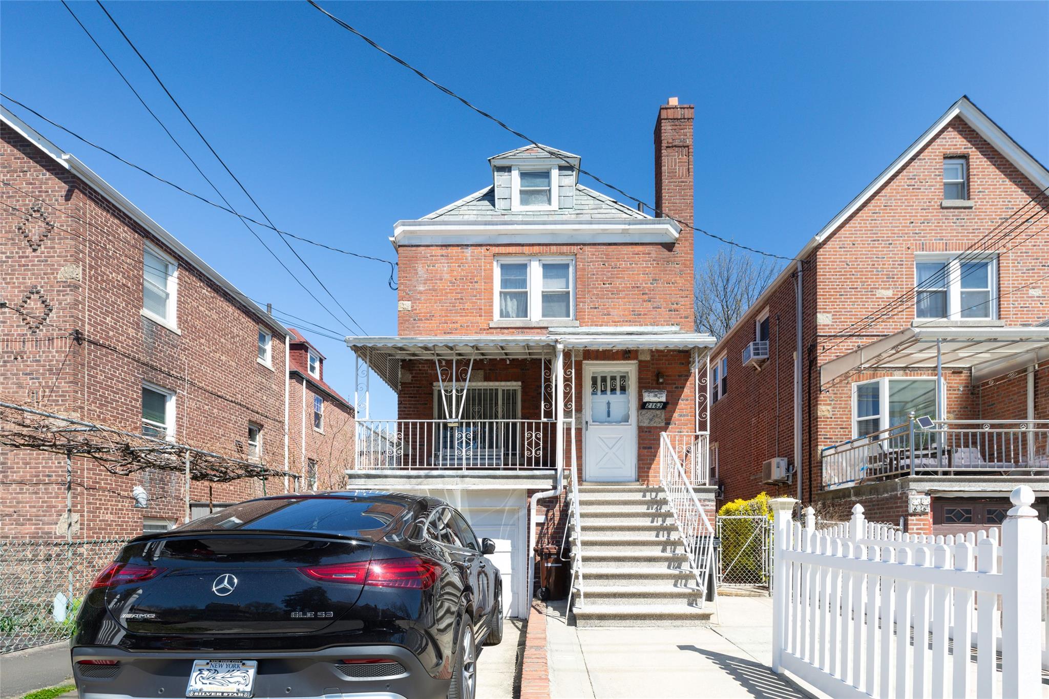 2162 Haight Avenue, Bronx, NY 10461