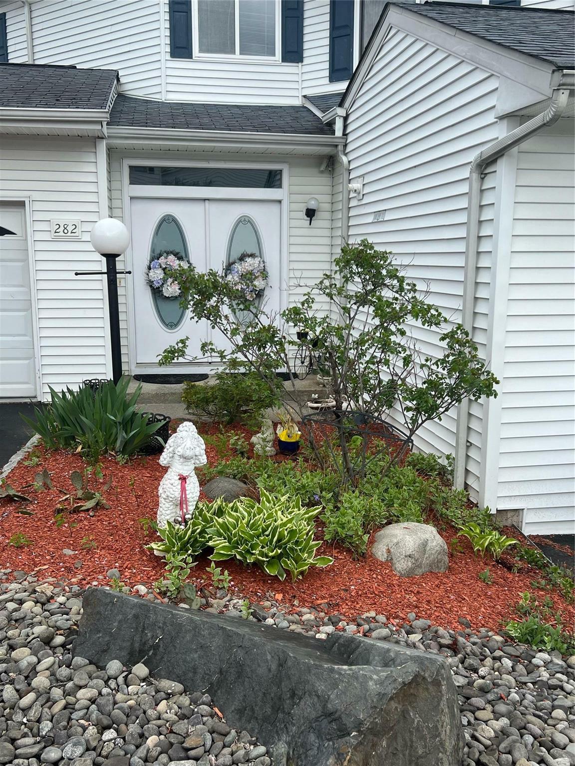282 Tamerisk Lane, New Windsor, NY 12553