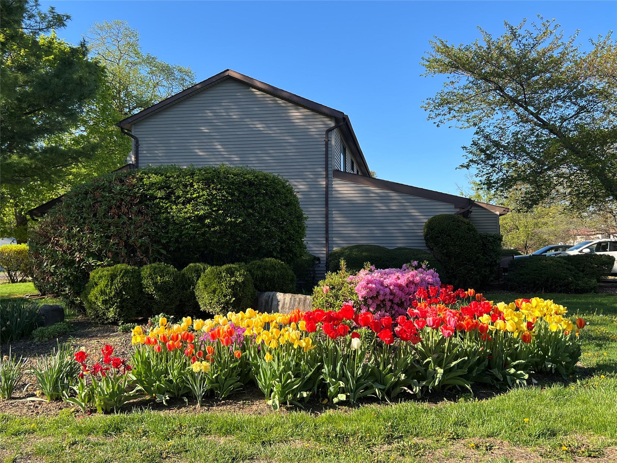 282 Tamerisk Lane, New Windsor, NY 12553