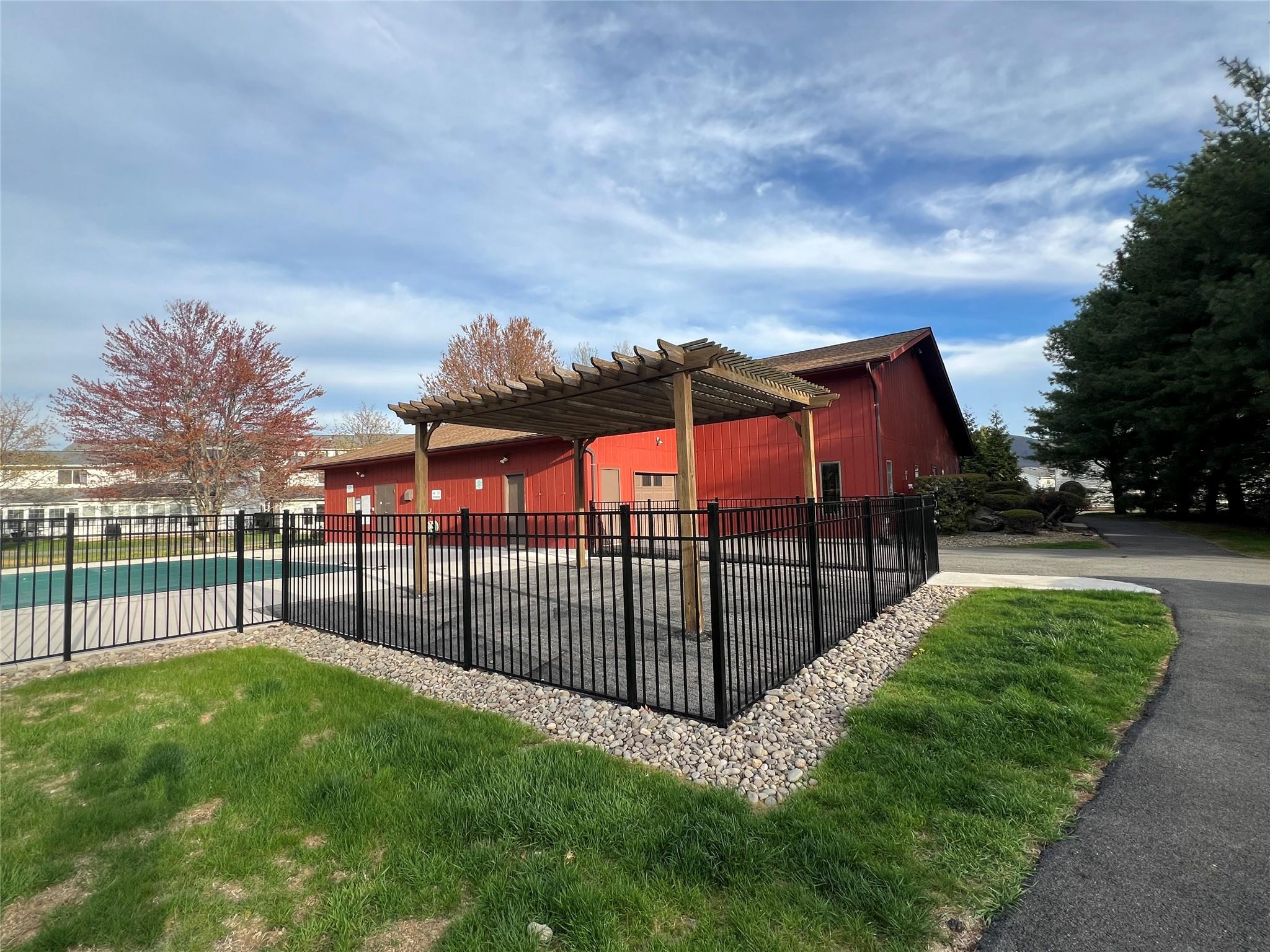282 Tamerisk Lane, New Windsor, NY 12553