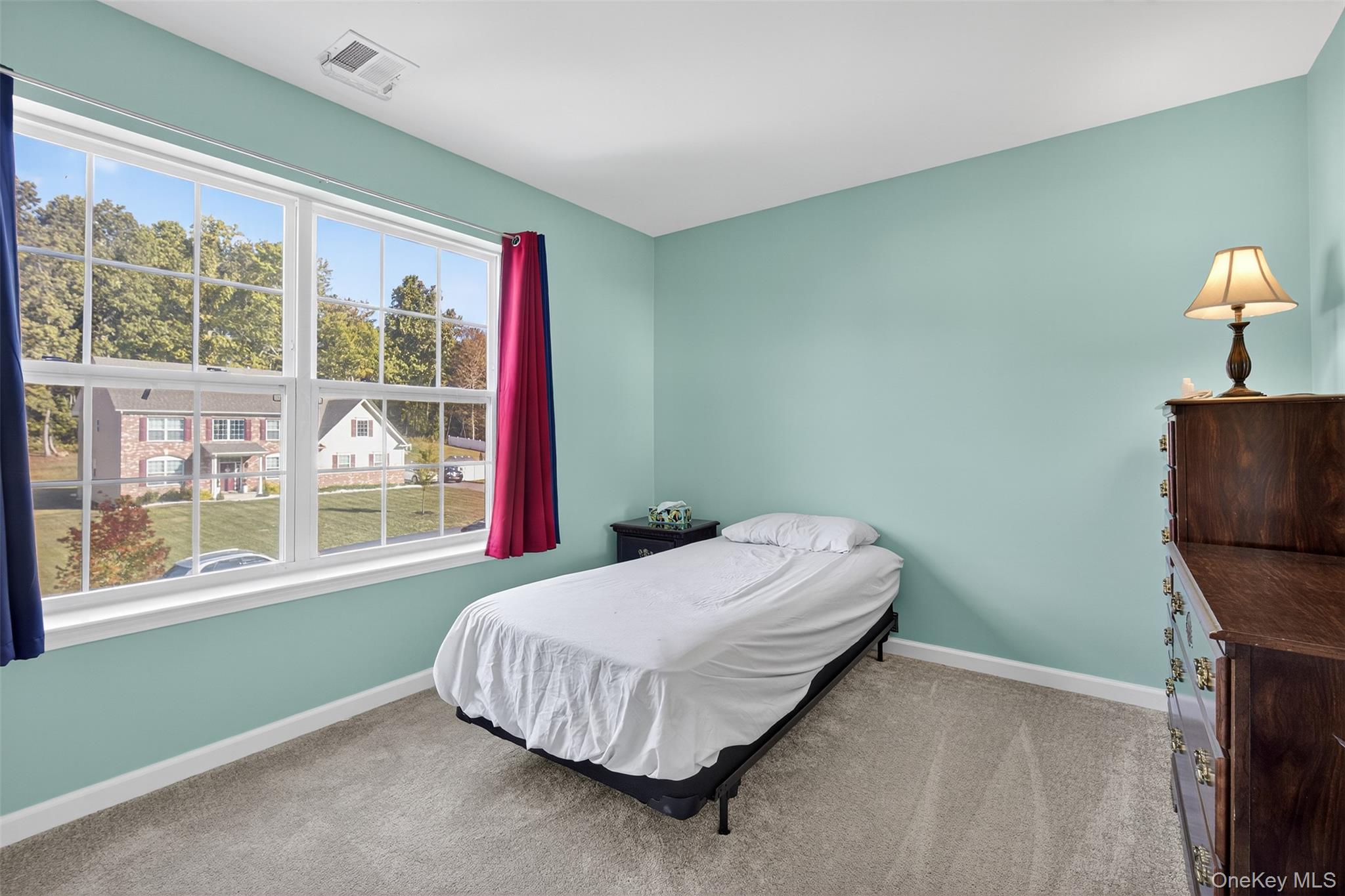 202 Ridgeline Drive, Poughkeepsie, NY 12603