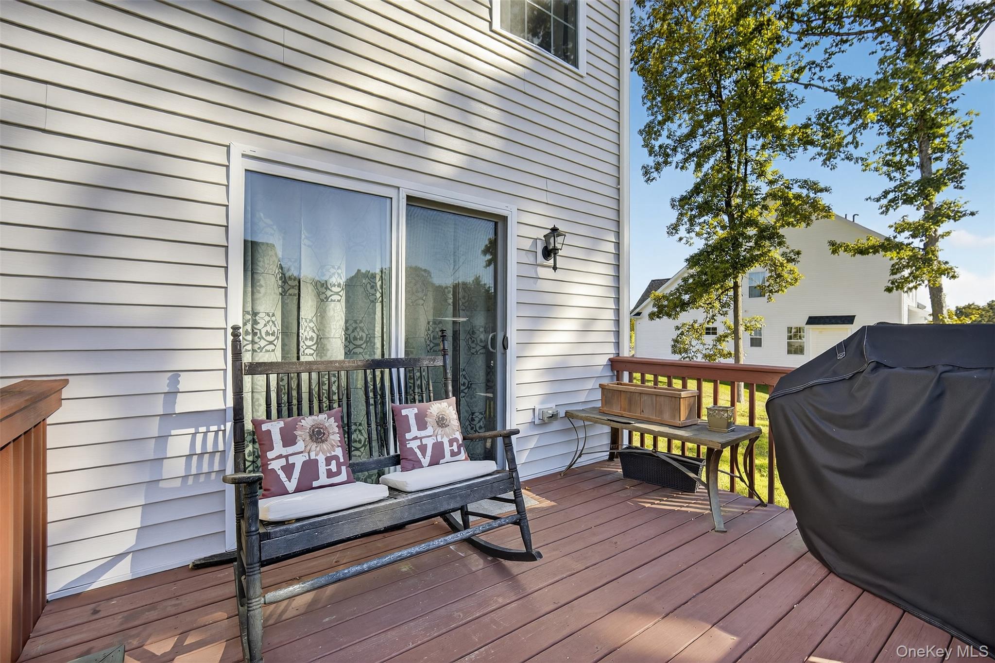 202 Ridgeline Drive, Poughkeepsie, NY 12603