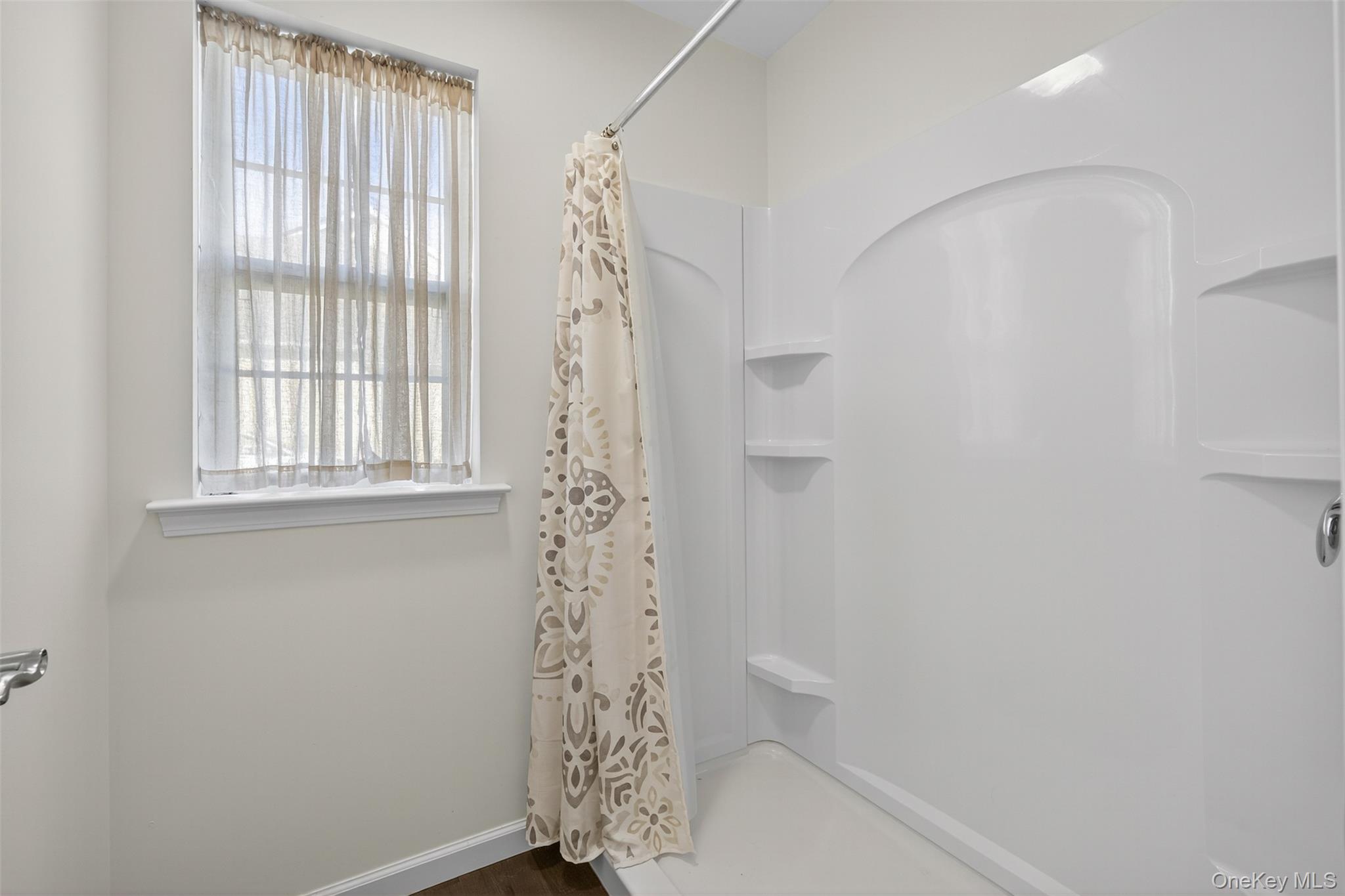 202 Ridgeline Drive, Poughkeepsie, NY 12603