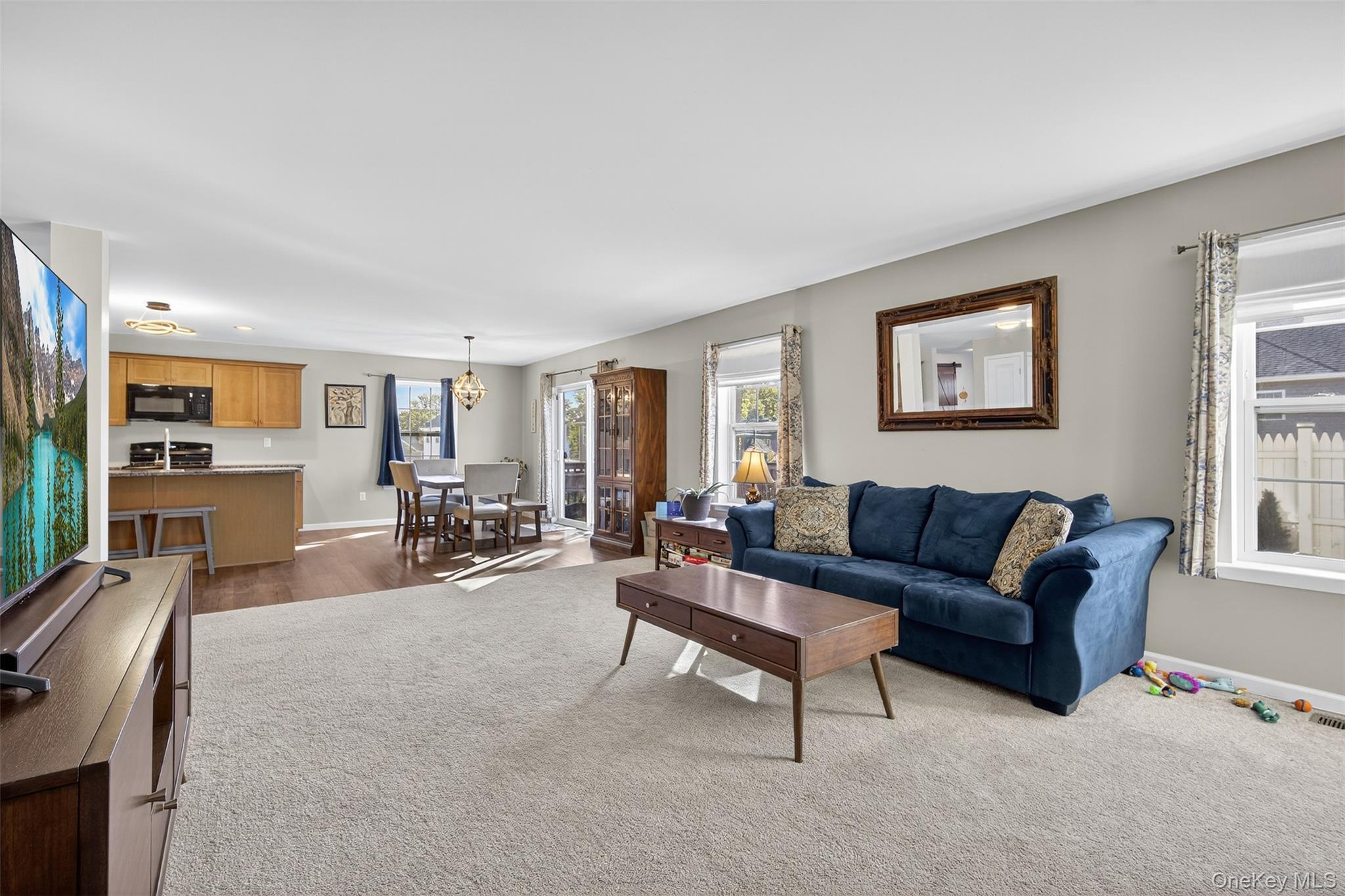 202 Ridgeline Drive, Poughkeepsie, NY 12603