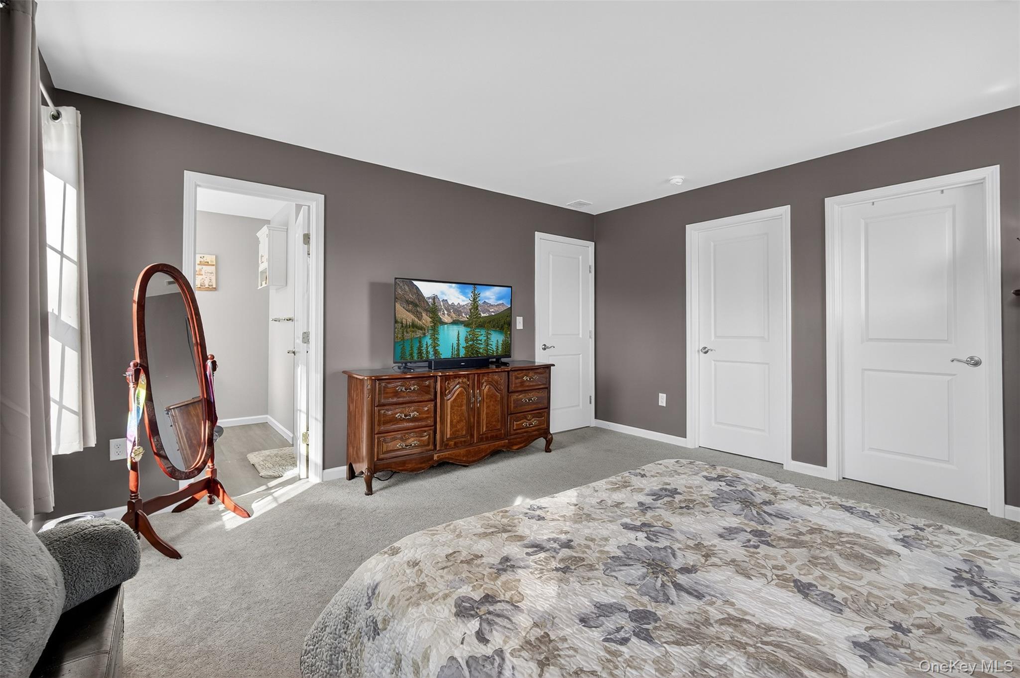 202 Ridgeline Drive, Poughkeepsie, NY 12603