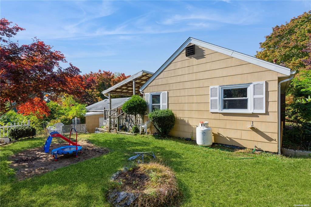 65 Tyler Avenue, Sound Beach, NY 11789