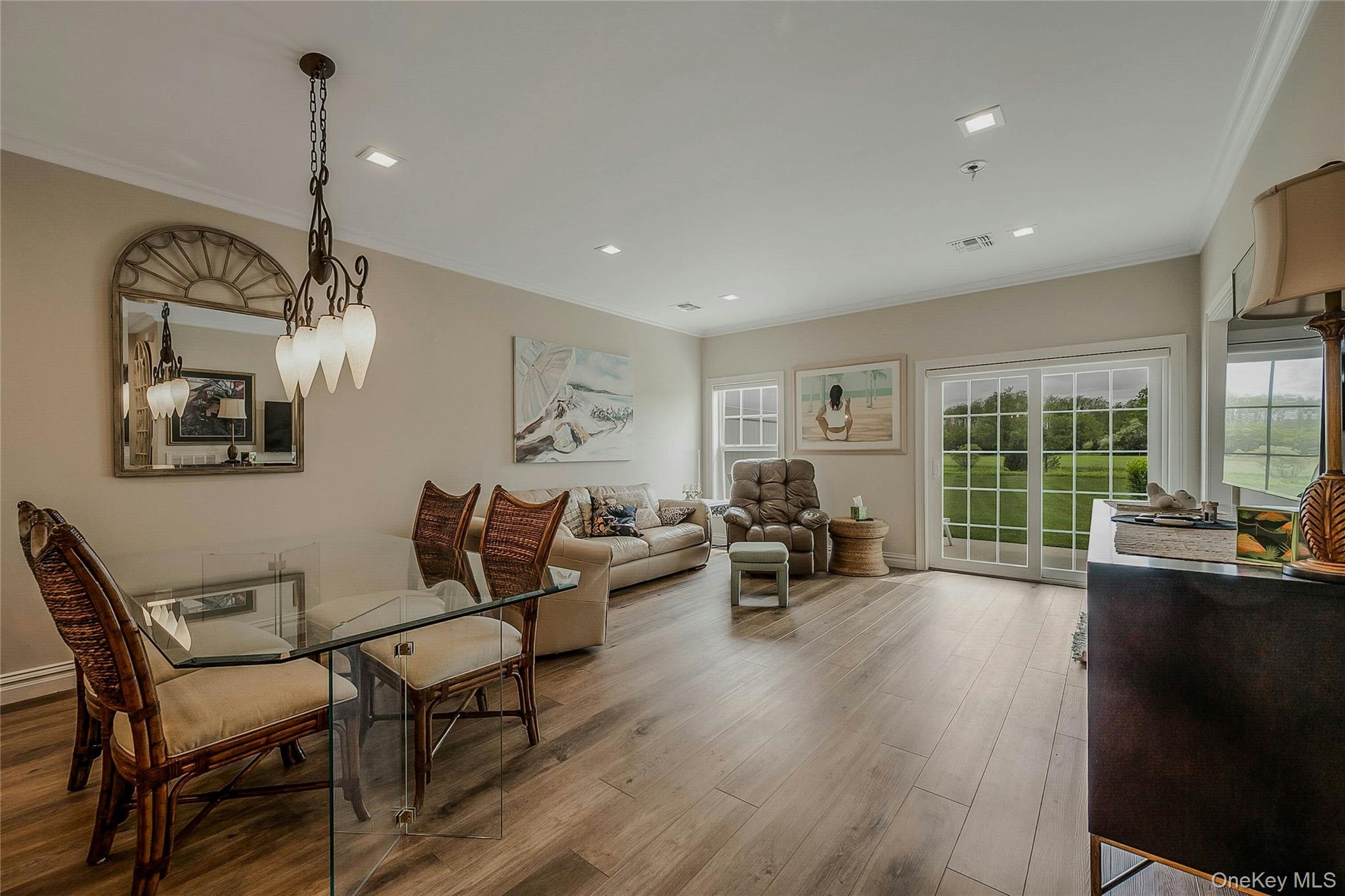 2300 Fox Hill Drive # 1101, Baiting Hollow, NY 11933