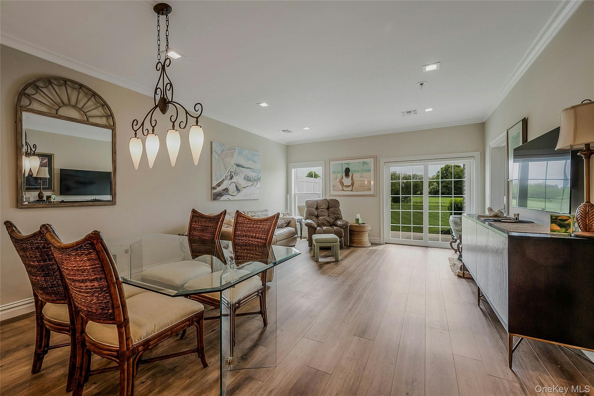 2300 Fox Hill Drive # 1101, Baiting Hollow, NY 11933