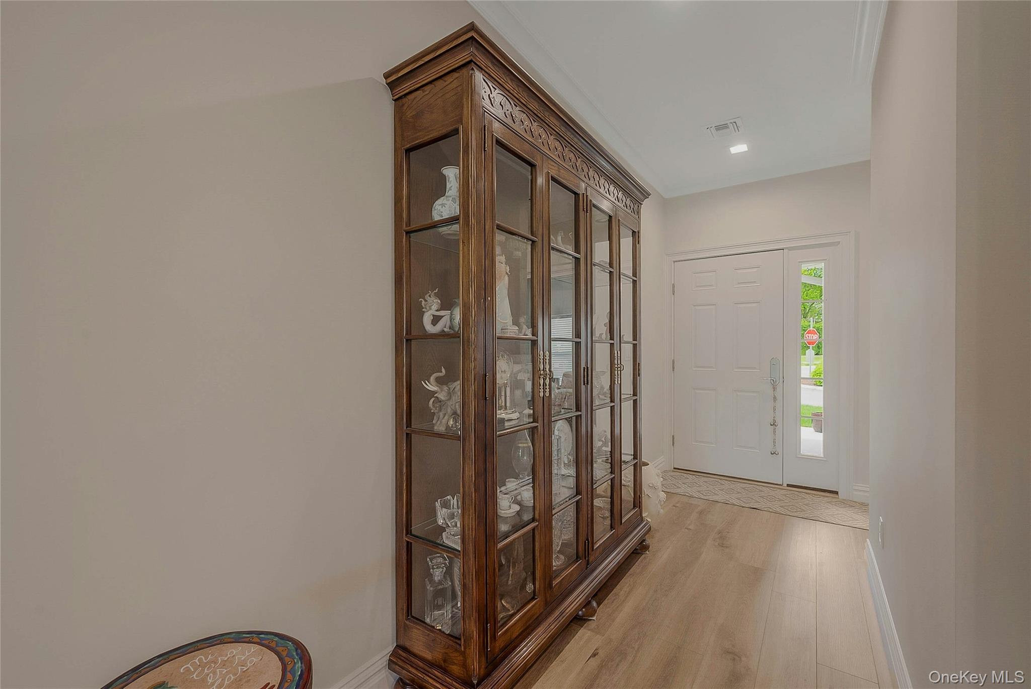 2300 Fox Hill Drive # 1101, Baiting Hollow, NY 11933