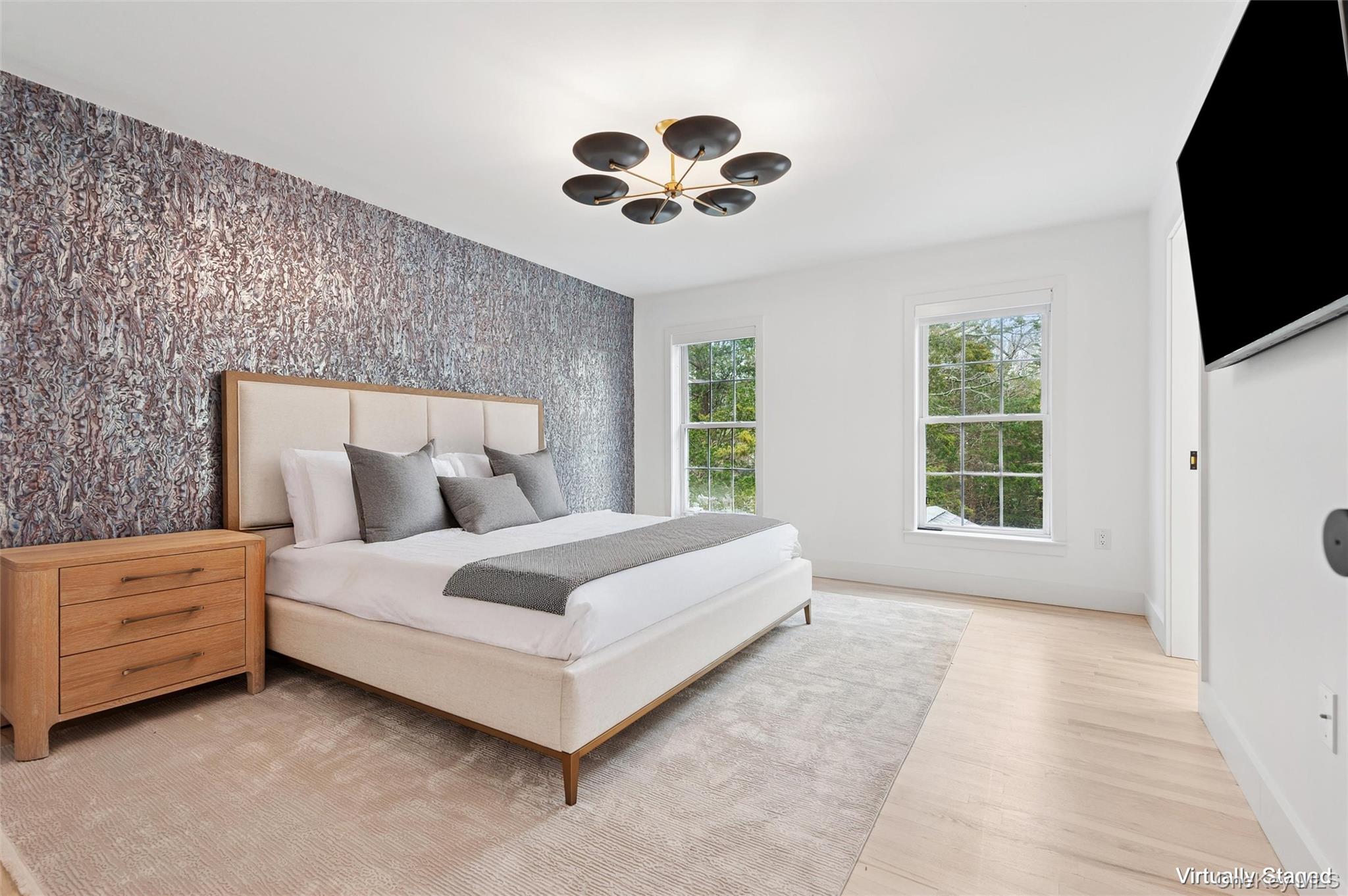 4056 Noyac Road, Sag Harbor, NY 11963