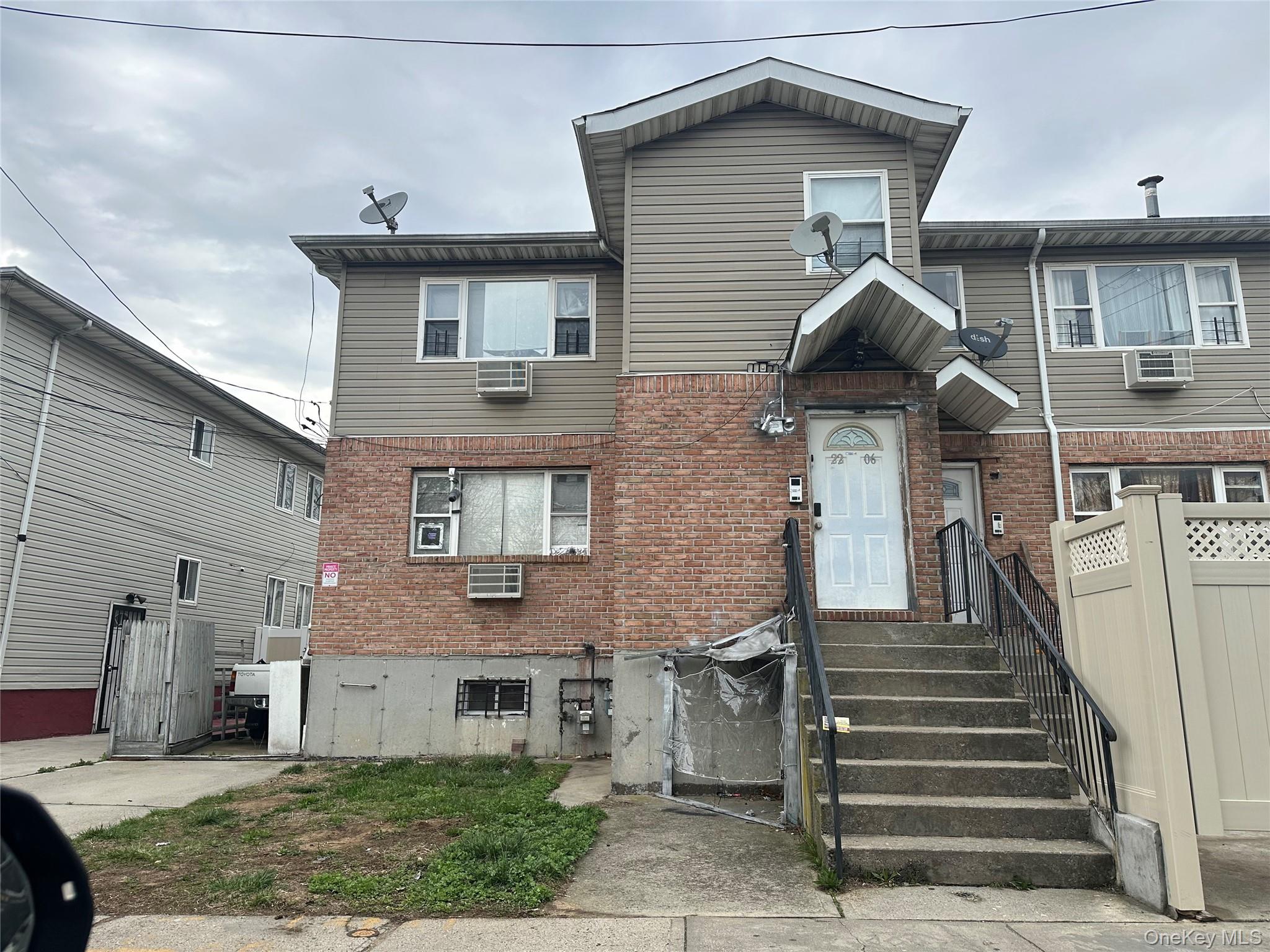 2206 Regina Avenue, Far Rockaway, NY 11691