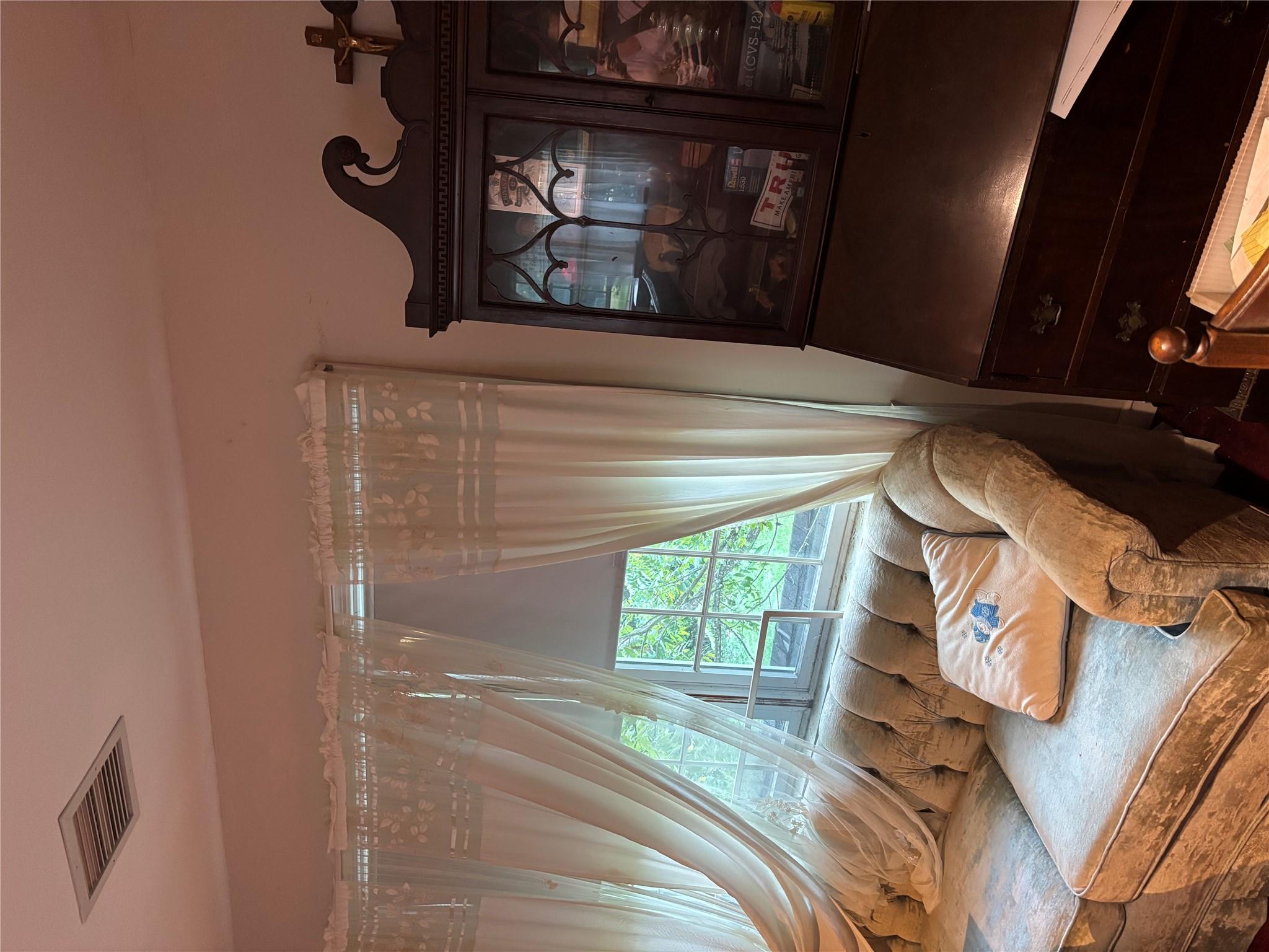 60 Randall Road, Wading River, NY 11792