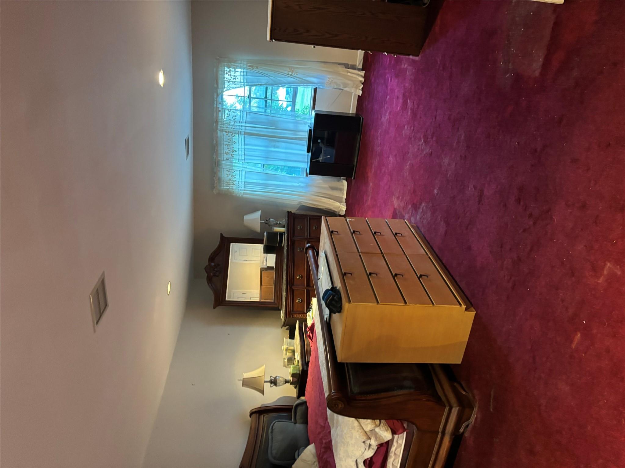 60 Randall Road, Wading River, NY 11792