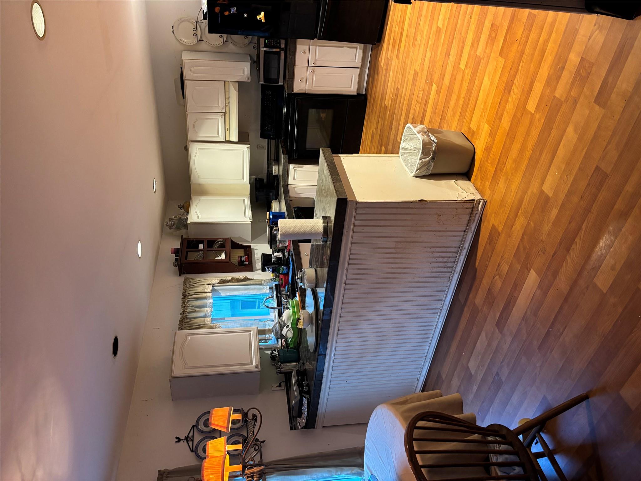 60 Randall Road, Wading River, NY 11792