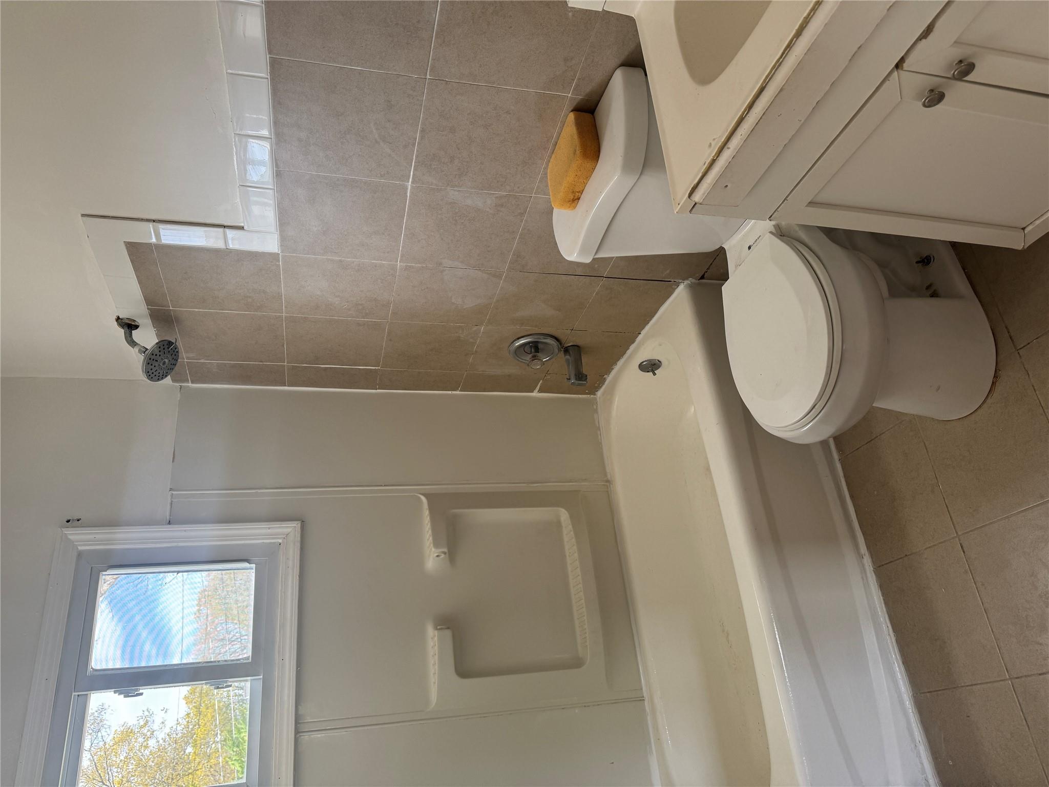 1 Pine Road, Middle Island, NY 11953