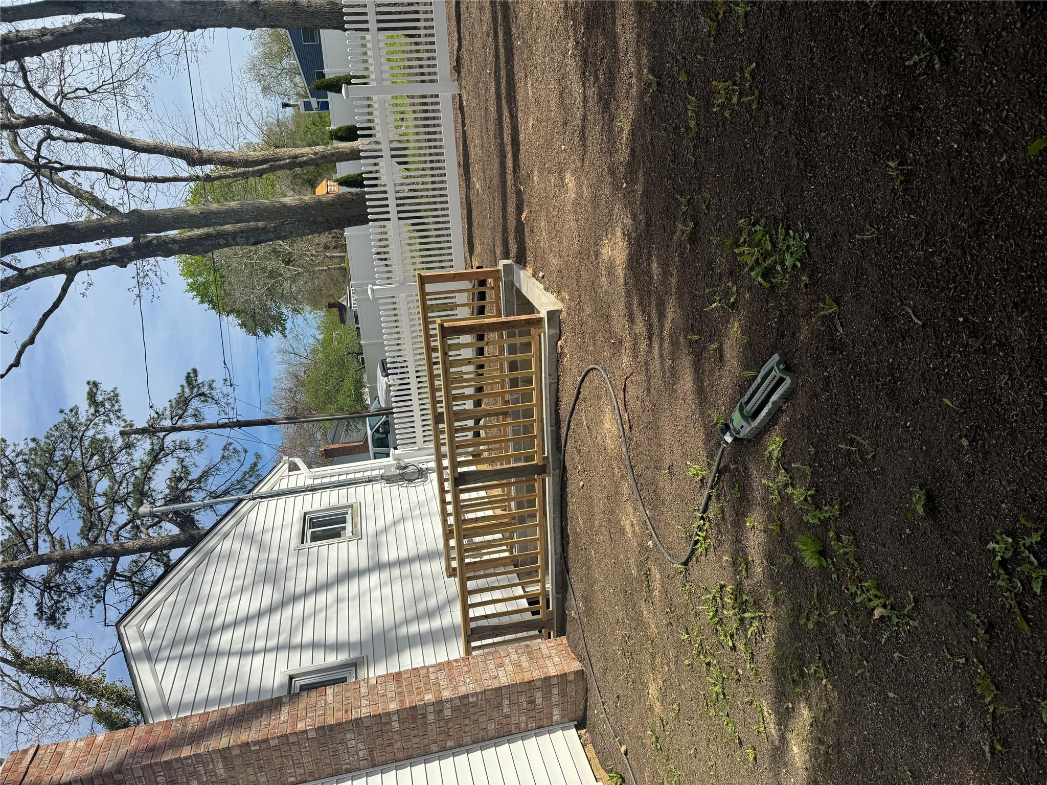 1 Pine Road, Middle Island, NY 11953