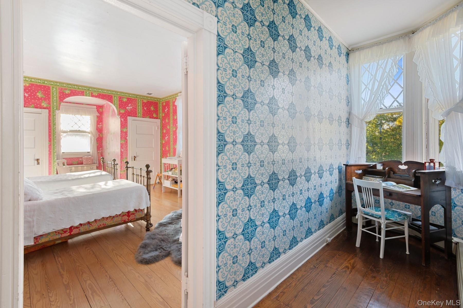 10 Post Lane, Quogue, NY 11959