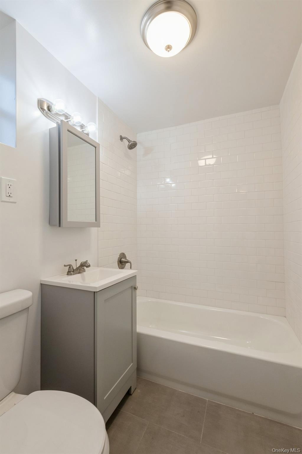 144-70 Village Road # 76GB, Briarwood, NY 11435