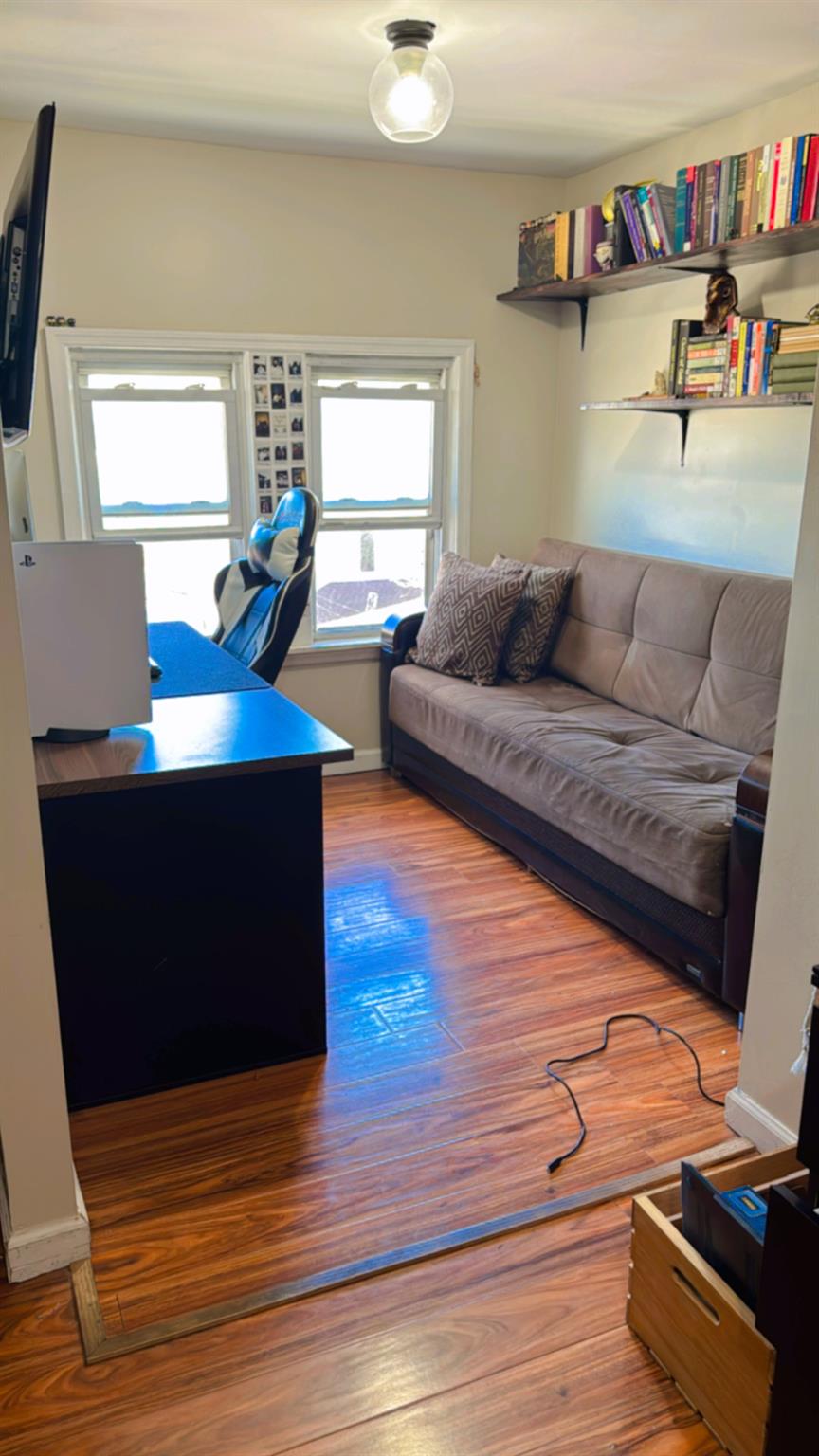 10231 90th Avenue, Richmond Hill, NY 11418