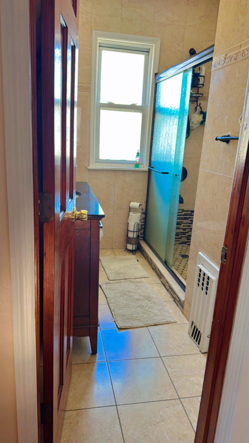 10231 90th Avenue, Richmond Hill, NY 11418