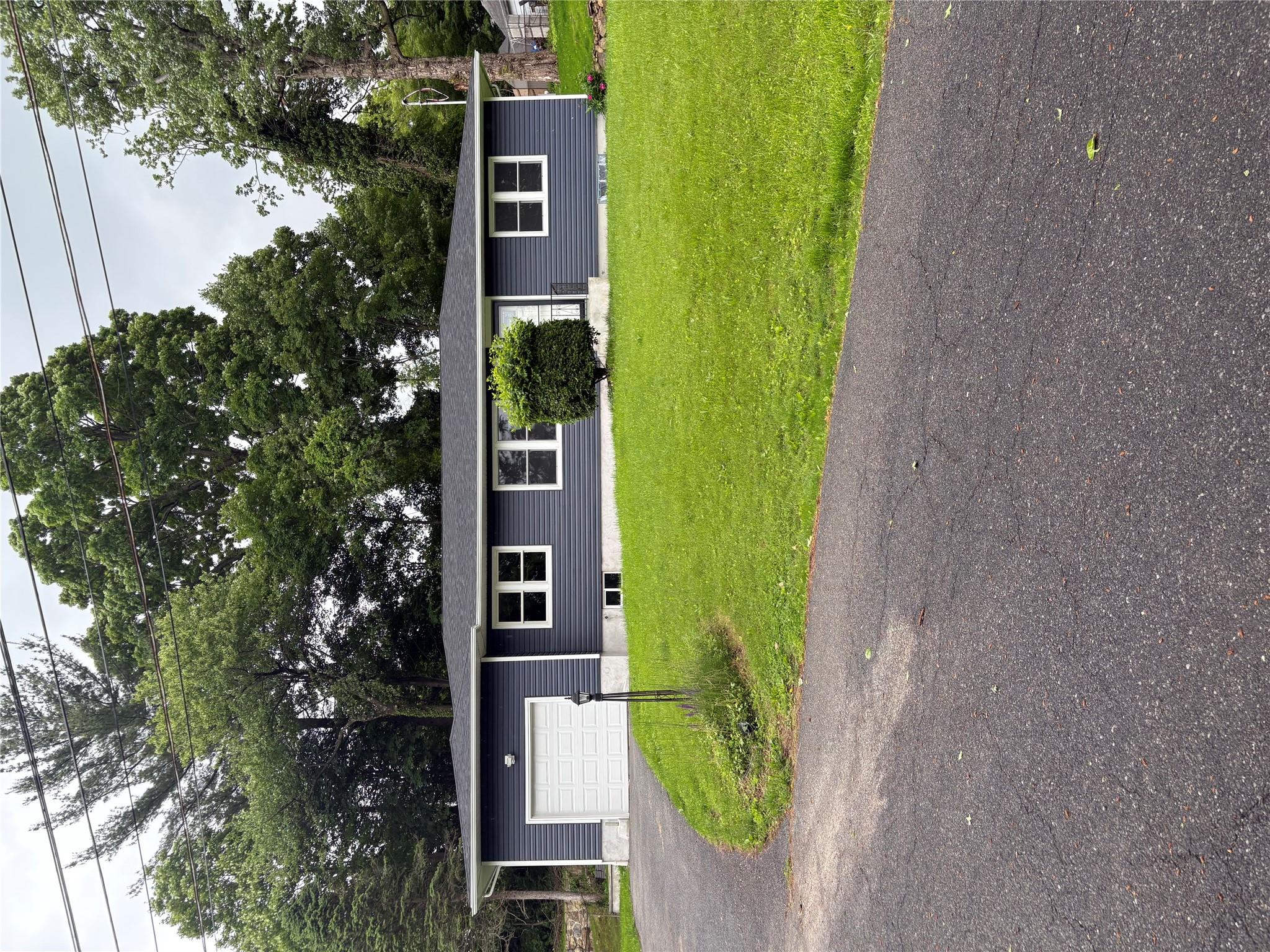 1 Crescent Court, Peekskill, NY 10566