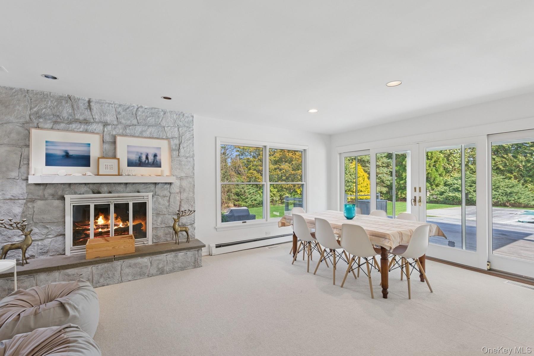 8 Niamogue Lane, Quogue, NY 11959