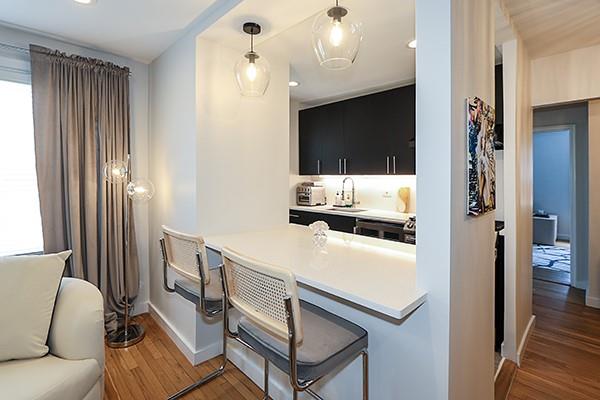 18 Edwards # 2B, Roslyn Heights, NY 11577