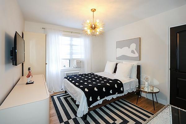 18 Edwards # 2B, Roslyn Heights, NY 11577