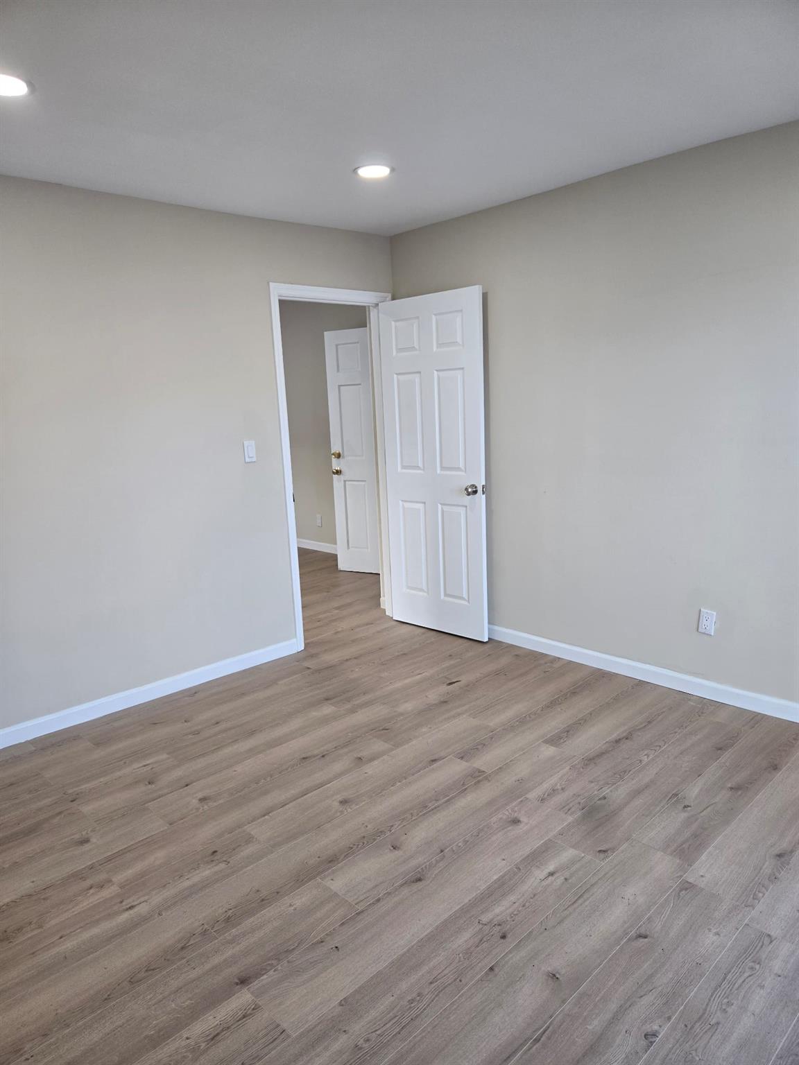 35-14 109th Street, Corona, NY 11368