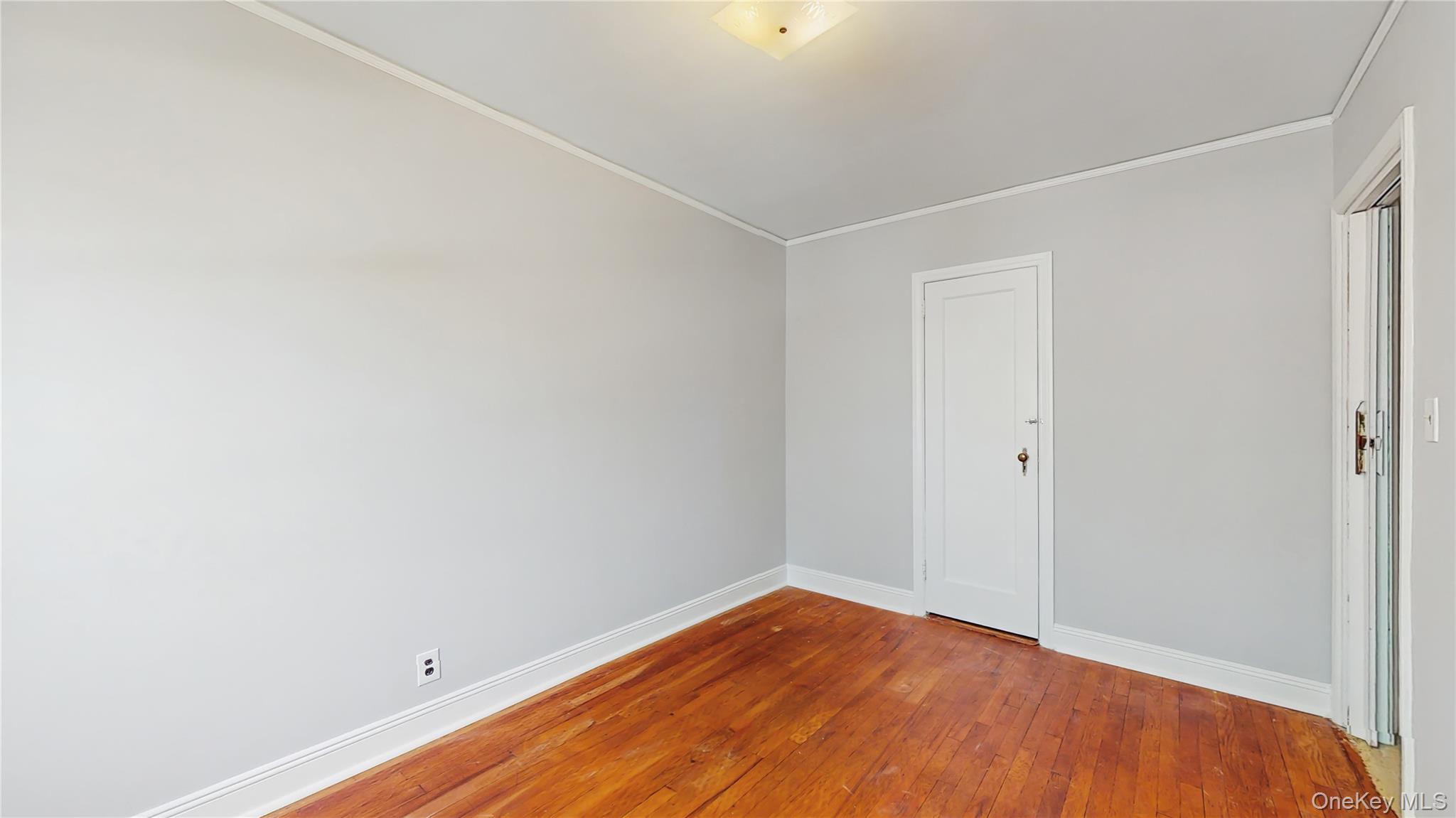 148-40 61 Road, Flushing, NY 11367