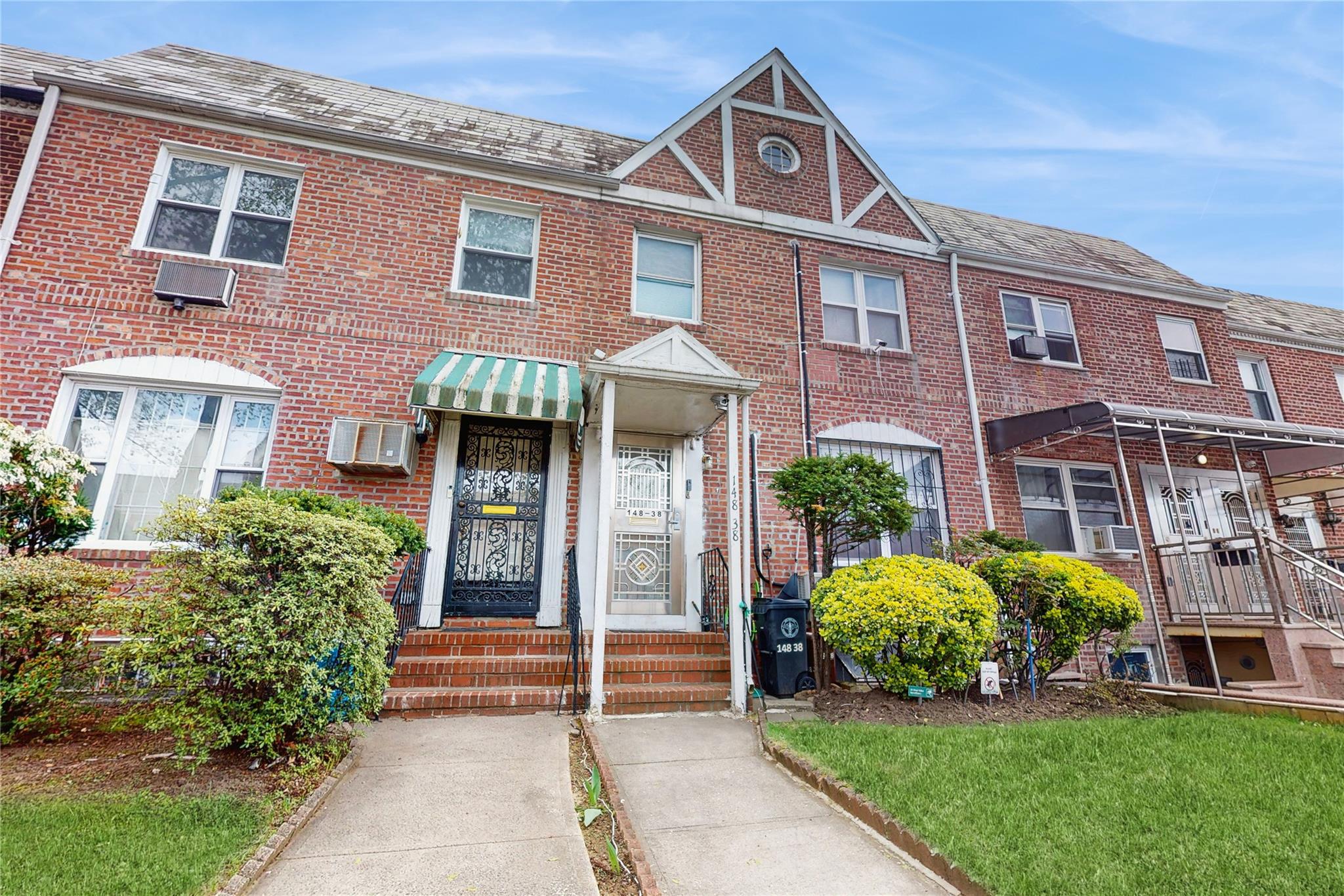 148-40 61 Road, Flushing, NY 11367