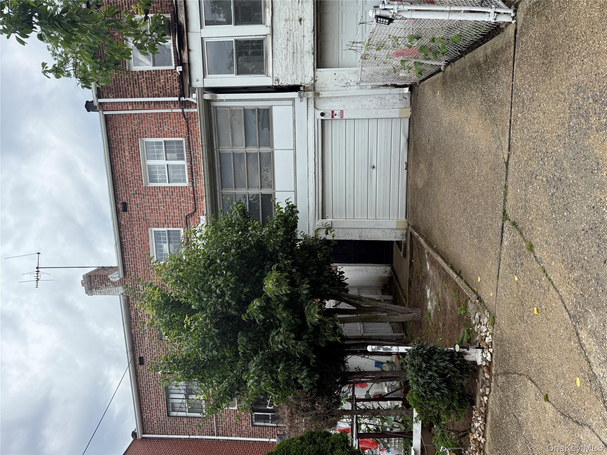 148-40 61 Road, Flushing, NY 11367