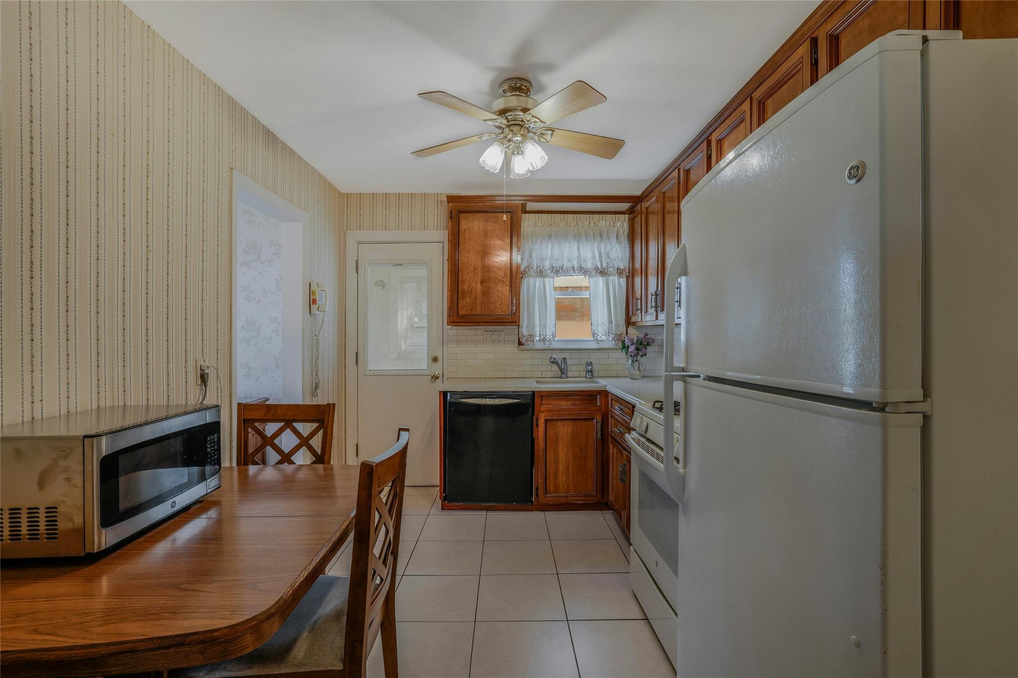 1793 Stewart Avenue, New Hyde Park, NY 11040