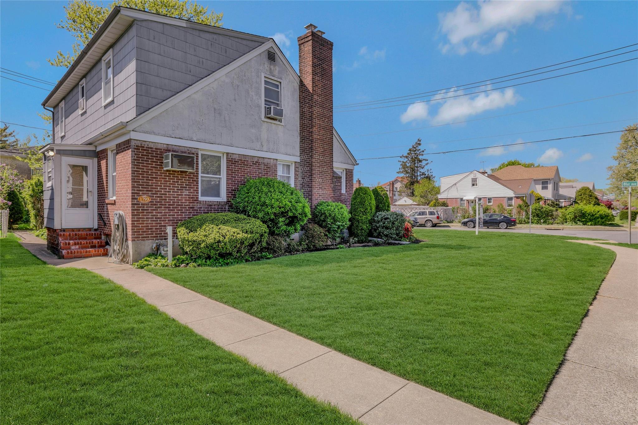 1793 Stewart Avenue, New Hyde Park, NY 11040