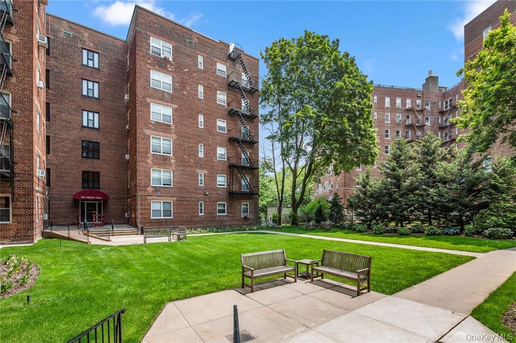 113-14 72nd Road # 2S, Forest Hills, NY 11375