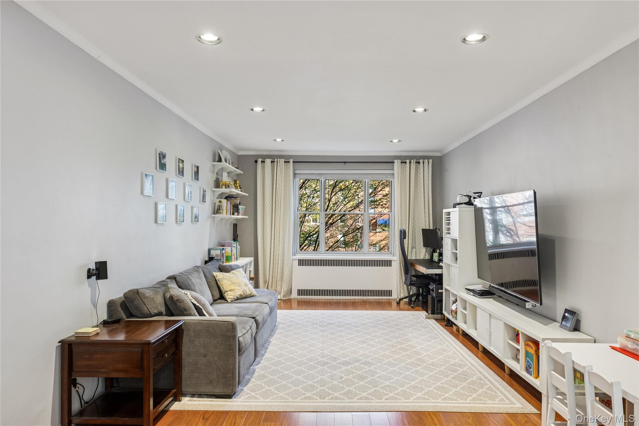 113-14 72nd Road # 2S, Forest Hills, NY 11375