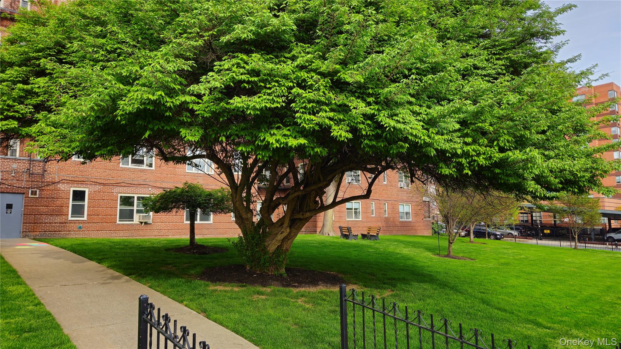 113-14 72nd Road # 2S, Forest Hills, NY 11375