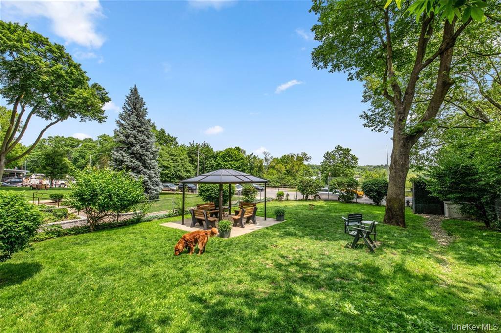 113-14 72nd Road # 2S, Forest Hills, NY 11375