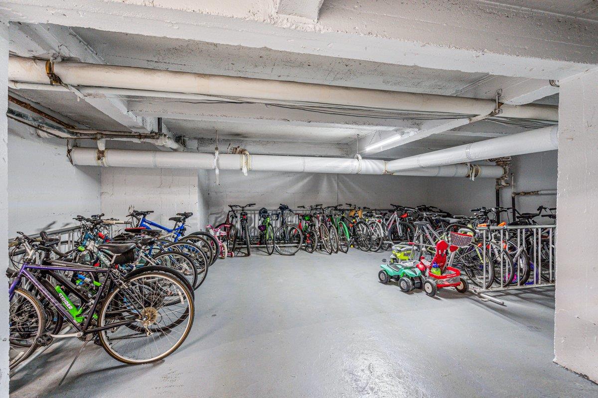 67-40 Yellowstone Boulevard # 3B, Forest Hills, NY 11375